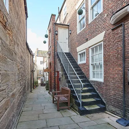 Sanders House * Whitby